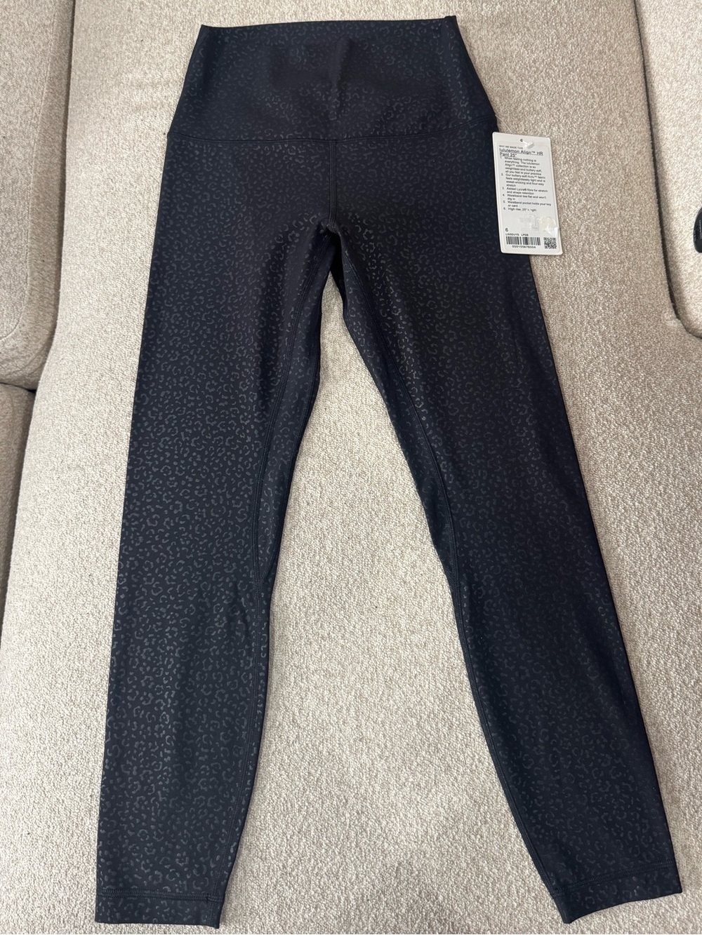 Lululemon Align HR Pant 25” - Black Foil Embossed Leopard LPDE / Size 6
